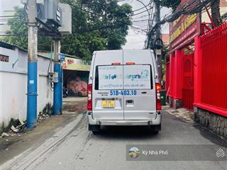 Bán nhà 2 tầng ngay ngã 4 mrk, ngang 5,6m, xe tải thông thông tứ hướng, thu nhập 100 triệu/năm