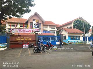 Bán nhà phước bình ( 5x24) , đi bộ ra trường phước bình, đang cho thuê 125 triệu/năm