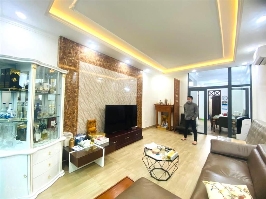 Bán nhà hẻm ôtô 7 chỗ ngay ngã tư bình thái, gần chợ phước long b, 4 tầng btct, nhỉnh 8 tỷ