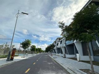 Bán biệt thự đẹp tại caraworld cam ranh, 6,5 tỷ, 120m2, veiw công viên,