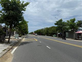 Bán đất đẹp cẩm thanh hội an. giá sụp hầm 3xxx tỷ