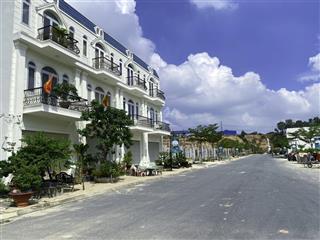 Nhà mặt phố đẹp, nhiều tiện ích tại tân uyên, bình dương, 92m2  5,85 tỷ (giá đất + nhà)