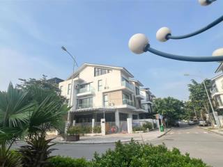 Bt an vượng villa  căn góc rộng rãi, hoàn thiện đẹp  chỉ 50 triệu/tháng