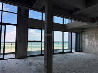 Bán căn penthouse golden river