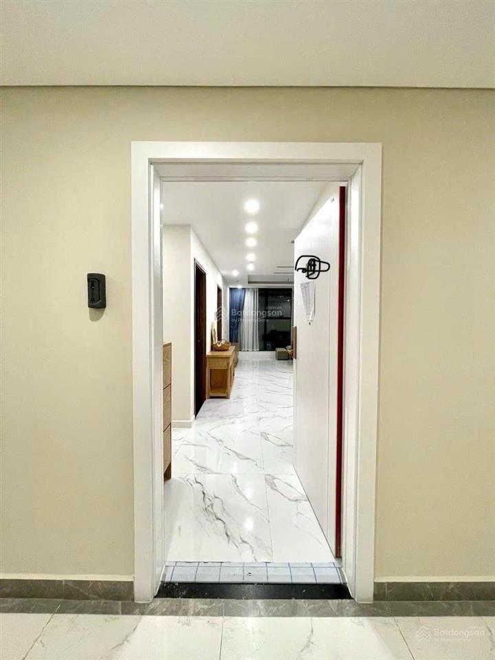 Chủ nhà cần bán căn 3 phòng ngủ 90m2 sunshine city