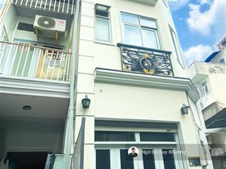 Nhà đất thánh, 5x7m, hơn 6 tỷ, 3 tầng, phường 6, tân bình, năng lượng mặt trời, nở hậu