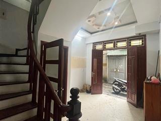 Nhà đẹp yên hoà, cầu giấy, 5 tầng, 40m², ngõ rộng, vài bước ra phố, giá chỉ 9 tỷ