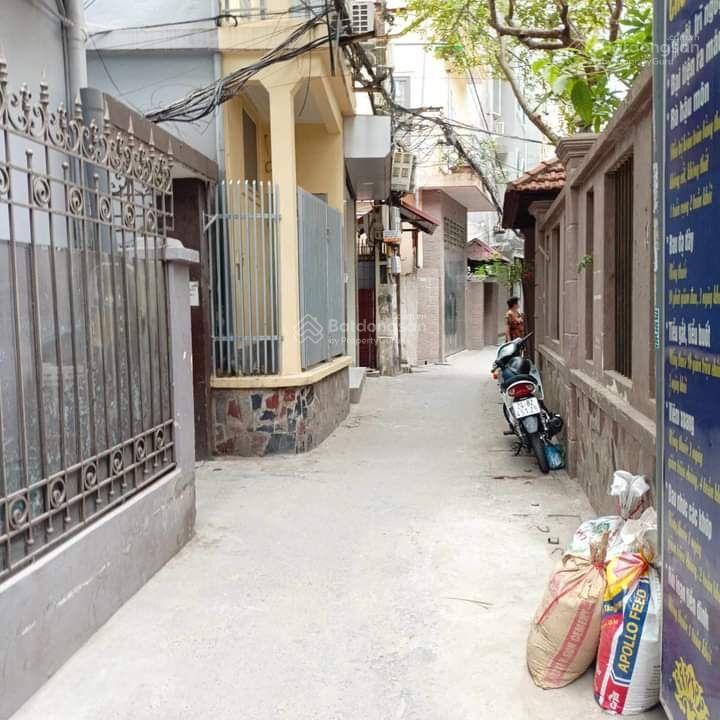 (tt ba đình)nhà dân xây 5t, 43m2, mt 4m. 50m ra phố. giá chỉ 9.5 tỷ