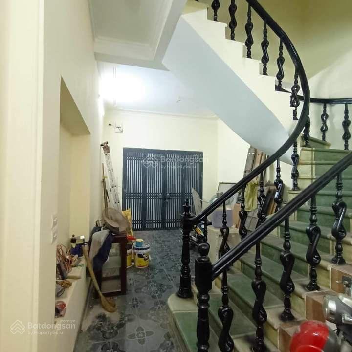 (tt ba đình)nhà dân xây 5t, 43m2, mt 4m. 50m ra phố. giá chỉ 9.5 tỷ