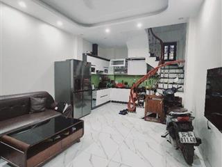 Nhà đẹp Hồ Tùng Mậu 30m2 x 6 tầng đẹp lung linh, hàng xóm với Golmark City.