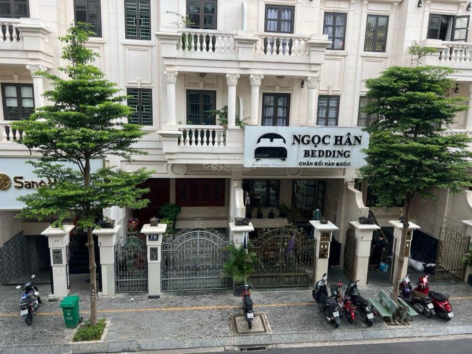 Nhà 22,8 tỷ !!nhà phố góc vip cityland park hills vị trí "vàng" giáp công viên & lottemart