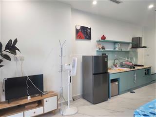 Độc quyền căn studio 35m2 view hồ bơi giá 2.250 tỷ tại the beverly, vinhomes grand park, q9