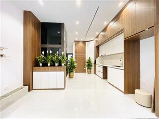 Nhà hiếm ngõ văn chương, đống đa. nhà đẹp ở ngay  dân xây chắc chắn  60m ra ô tô mt 4.5m