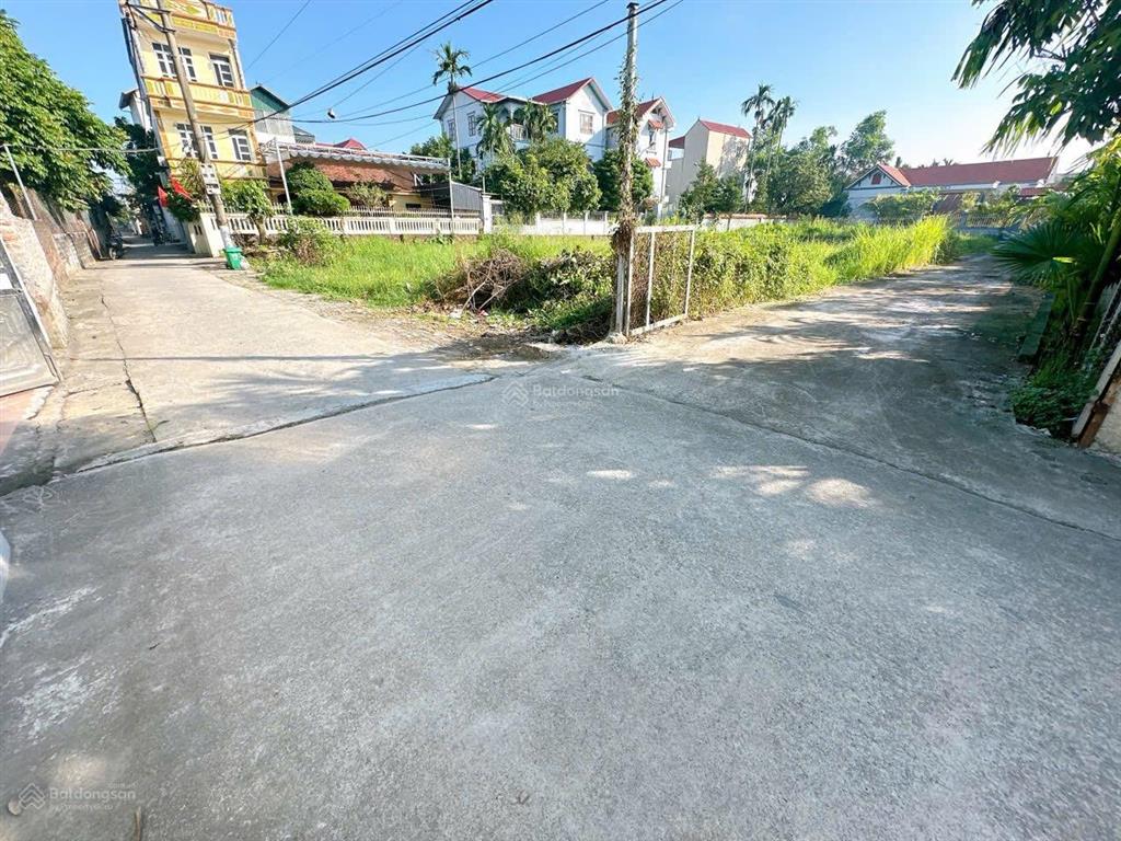 Bán đất 40,6m2 tại xã dân hòa, thanh oai, hà nội, giá 2,2 tỷ, mặt tiền 4,23m, ngõ rộng 5m