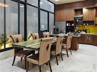 Bán nhà đẹp mặt tiền đường lê quý đôn  p. nha trang  khánh hoà