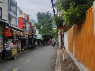 Nhà c4, mtkd đường tch18, đối diện trường đại học giao thông vận tải, 5x30m, giá 6.8 tỷ