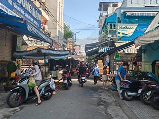 Nhà trung tâm chợ lạc quang, 8x25m, giá 12.95 tỷ tl