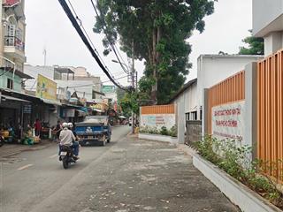 Bán dãy trọ 10 phòng, 5x30m gần trường đại học giao thông vận tải giá 5.92 tỷ