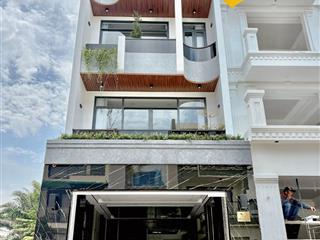 Siêu phẩm biệt thự phố kế bên phú mỹ hưng q7, full nt cao cấp, oto nằm nhà, 4 tầng, 18tỷ6 tl