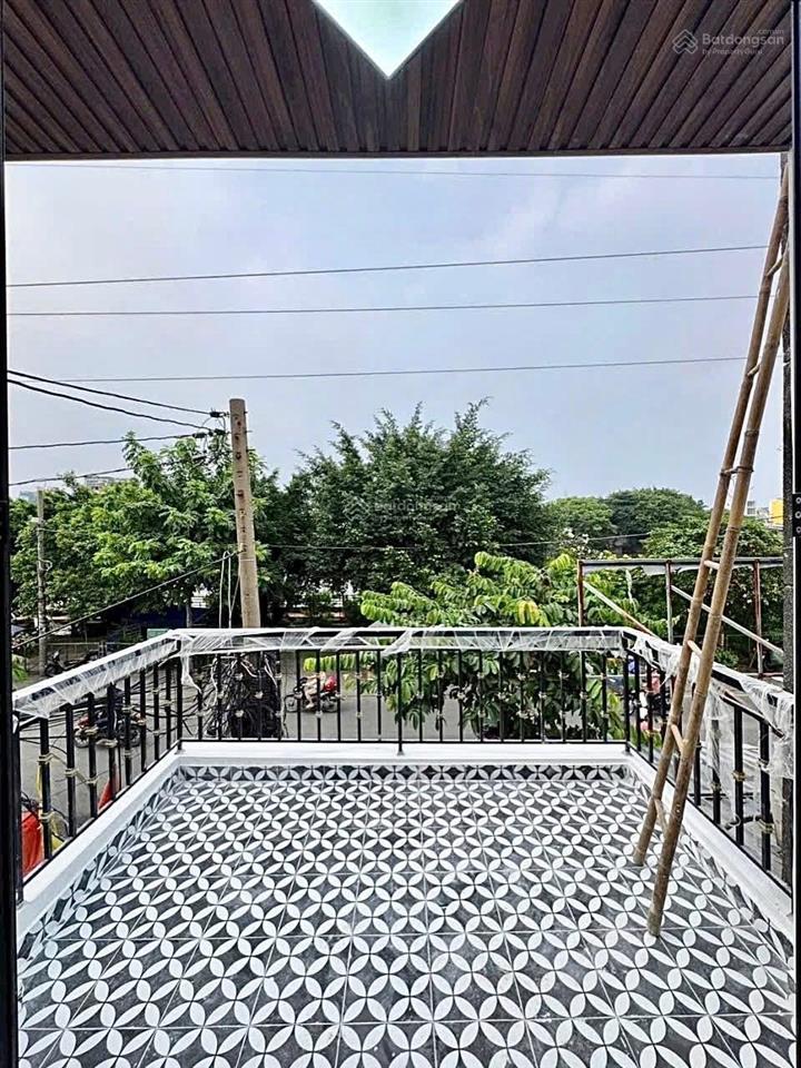 Hot bán nhà mtkd trần xuân soạn q7, 2 tầng, 62m2, 8tỷ8 tl