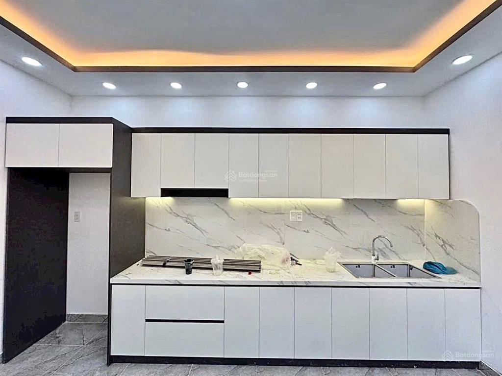 Hot bán nhà mtkd trần xuân soạn q7, 2 tầng, 62m2, 8tỷ8 tl