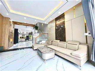 Nắm chủ siêu phẩm 3 tầng quận 9 , giá chỉ 6ty7 tl , gần cao tốc .