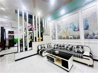 Hàng hiếm 4 tầng, hẻm xe hơi ngay cạnh vinhomes q9. chỉ 5.7 tỷ tl