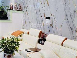 Giảm 5,5 tỷ, nhà 3 lầu hẻm xe hơi thông gò cát  phú hữu