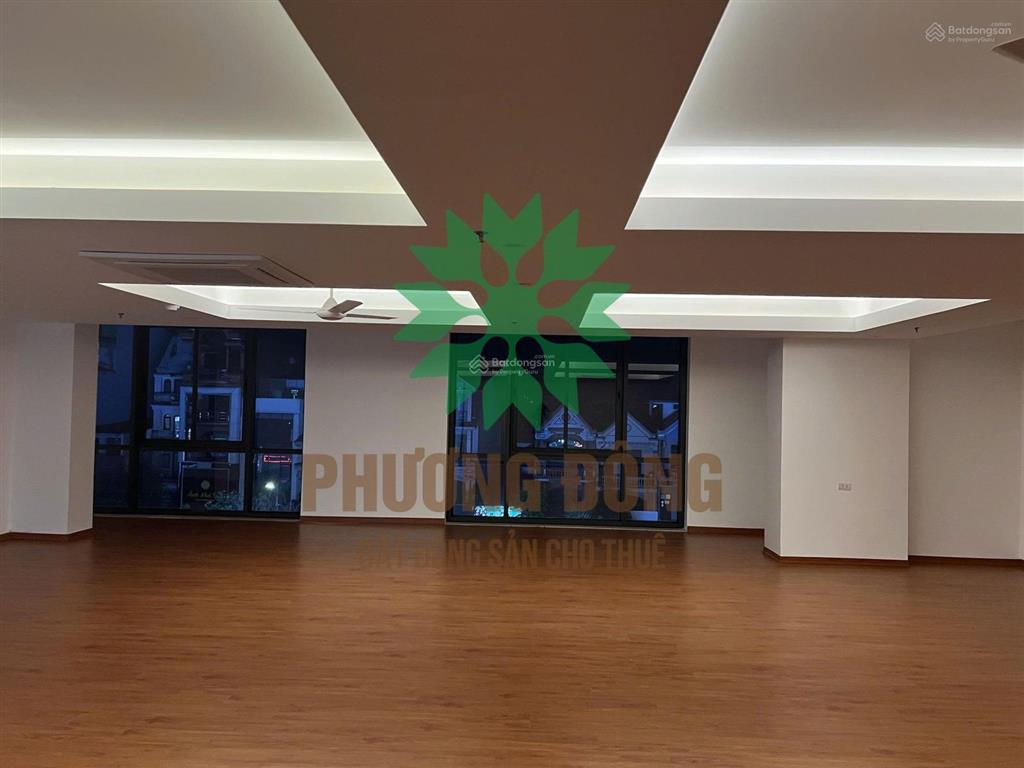 Phương đông cho thuê mbkd khách sạn 12 tầng