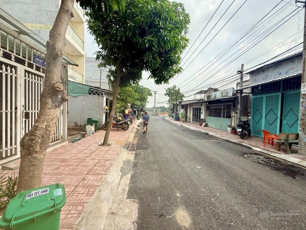 Mặt tiền đường số cho thuê kho xưởng dòng tiền ổn định 18tr/tháng 246m2 ngang 11m chỉ 7.4tỷ