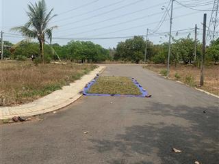 Đất nền dt769  dân cư hiện hữu, tiện ích đầy đủ, gần trường học