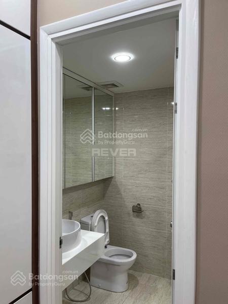 Bán gấp ngay chung cư kingston residence (phú nhuận) 72m2, 2tỷ500 full nội thất, sổ hồng bao sang