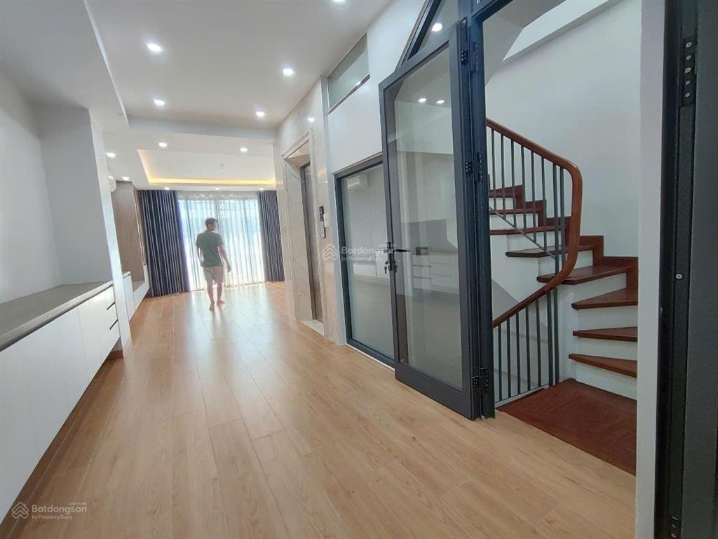 Bán nhà liền kề 5 tầng 5pn + 5wc có thang máy tại kđt văn phú, giá siêu hời 19,5 tỷ, 77m2