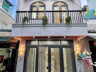 Chủ muốn bán lại căn nhà ở gần chợ bình chánh giá bao rẻ nhà còn mới hoàn toàn