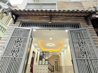 Cần bán nhanh căn nhà 2 lầu ở nguyễn hữu trí trong tháng giá ngộp