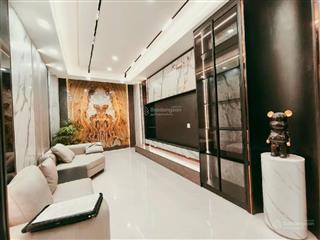 Nhà lò đúc/ quận hai bà trưng, thoáng sáng, thang máy, 5p lên hồ gươm