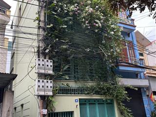 Bán nhà gia quất, thượng thanh, long biên 37m2 5 tầng, giá 7,2 tỷ lô góc, vỉa hè, kinh doanh
