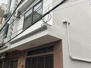Bán nhà việt hưng, long biên 36m, 6 tầng, giá 7,9 tỷ lô góc, thang máy, sát phố, ô tô đỗ cổng