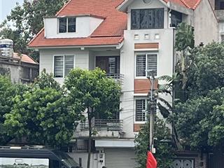 Bán nhà hồng tiến, bồ đề, long biên 233m2, 3 tầng, giá 86 tỷ, mặt phố, view hồ, kinh doanh, vp