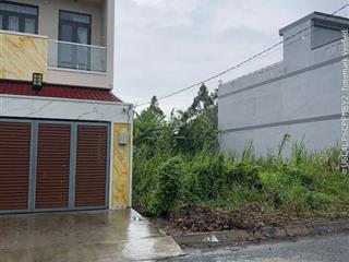 Chủ kẹt ngân hàng bán nhanh lô đất giá 650tr p6 tân an, cách aeon 5p.
đất sổ sẳn, mua công chứng