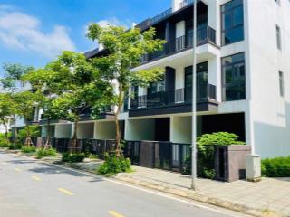 Bán nhanh căn liền kề giá tốt nhất dự án  nhỉnh 22 tỷ ngay trục đường chính 20m, view công viên