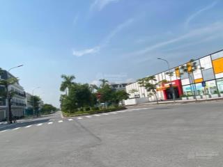 Chính chủ bán đất sổ đỏ giá f0 3,7tr/m2 đóng sóng kcn, sân bay, cảng biển, x2, x3  0943 448 ***