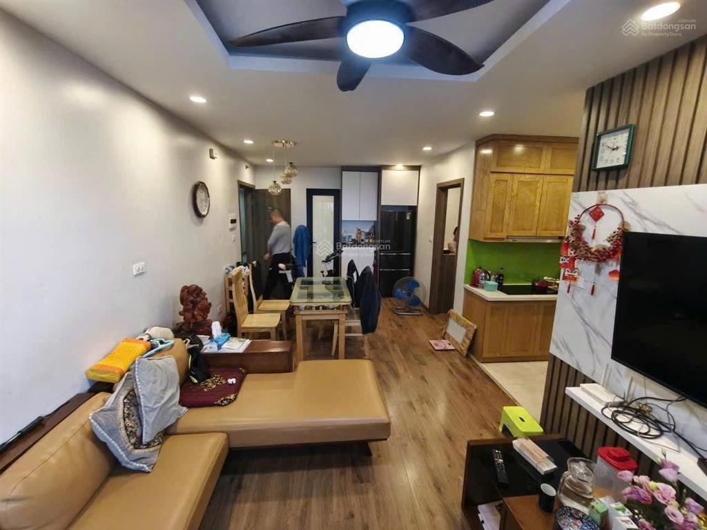 Chính chủ bán gáp chung cư hud3 nguyễn đức cảnh giá 4,6 tỷ, 52m2 nhà đẹp.