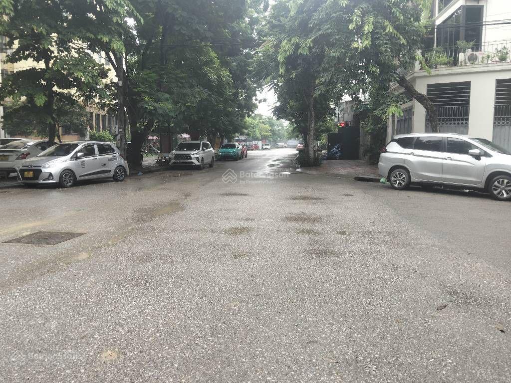 Đức diễn, gần hồ, 2 thoáng, tiện ích ngập tràn.
