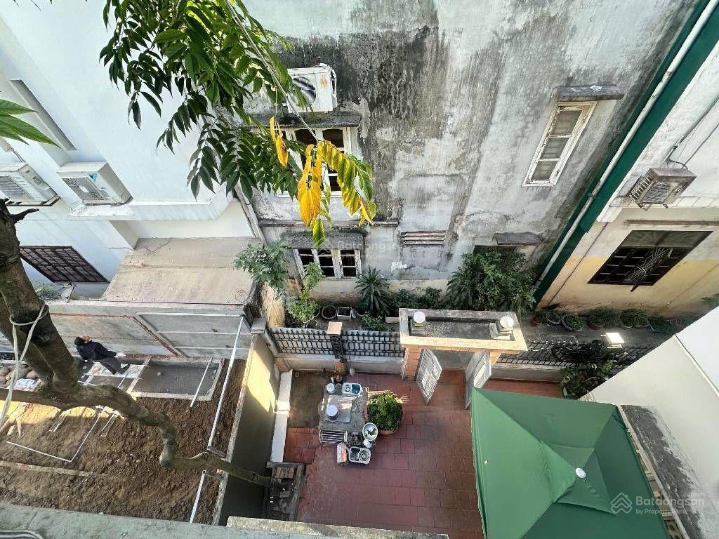 Bán nhà trần cung  lô góc , 4 thoáng  wf 3 đỗ cửa  120m2  mt 12m  28 tỷ   0916 394 ***