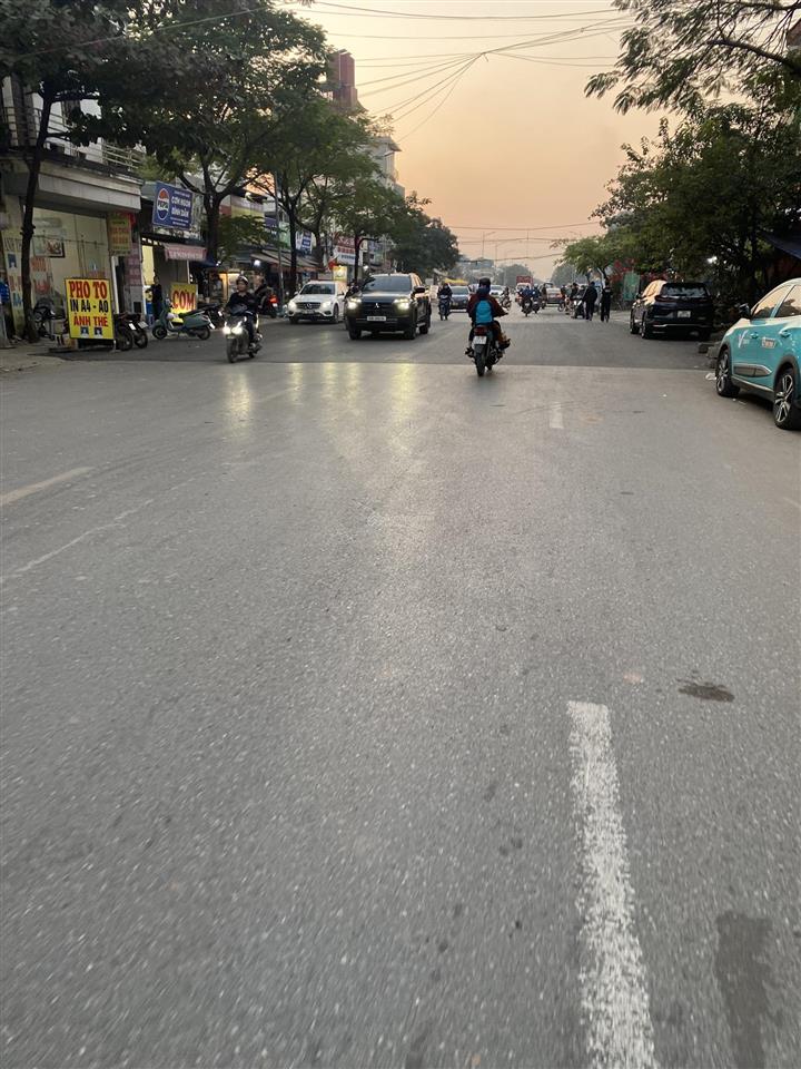 Chính chủ, bán mảnh đất cạnh bv đa khoa phương đông  ô tô tránh nhau  75m2  mt 5m  1.5 tỷ