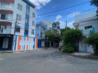 Bán đất khu nhà đồng bộ dương quảng hàm, phường 6, 5.6x15m, 7 tỷ 99 thương lượng