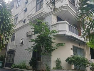 Bán nhà hxh góc 2mt dương quảng hàm ,p5 , trệt 3 lầu , dt 5 x 11 m , giá 10.2 tỷ tl