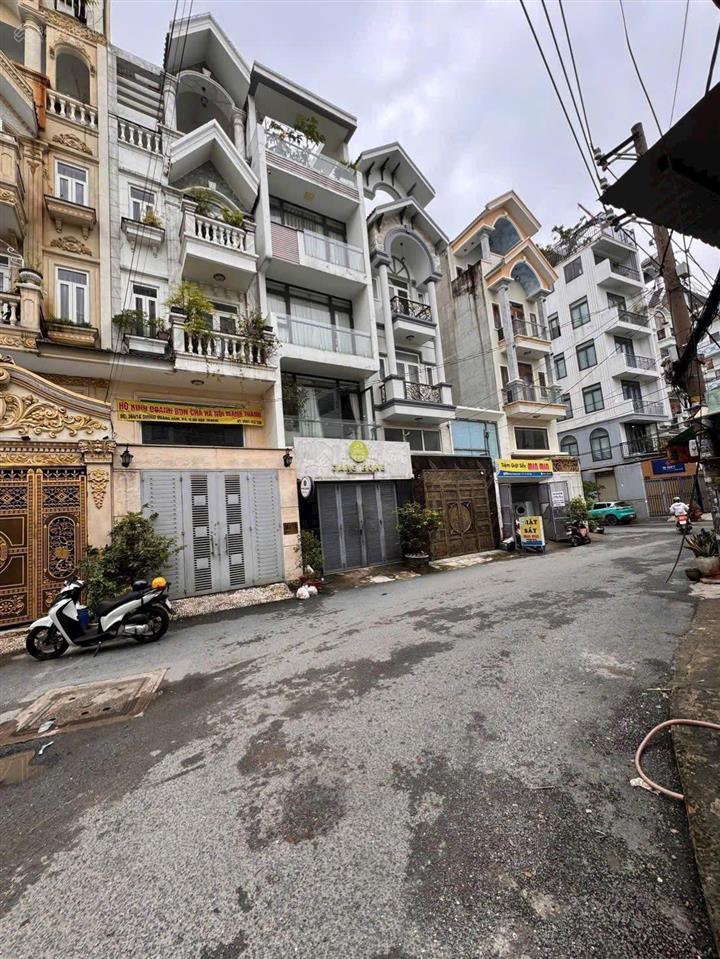 Bán nhanh siêu phẩm siêu vị trí kinh doanh tại dương quảng hàm
