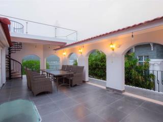 Chính chủ cần bán vội căn biệt thự biển an viên như hình full nội thất khu vip tp.nha trang